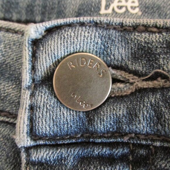 RIDERS BY LEE WOMEN'S SZ 8 M JEANS MED BLUE SLUB STRETCH DENIM MID RISE STR8 LEG - Picture 3 of 11
